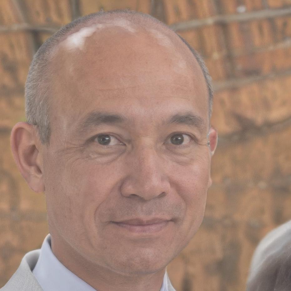 Phakphum, program graduate and community mentor